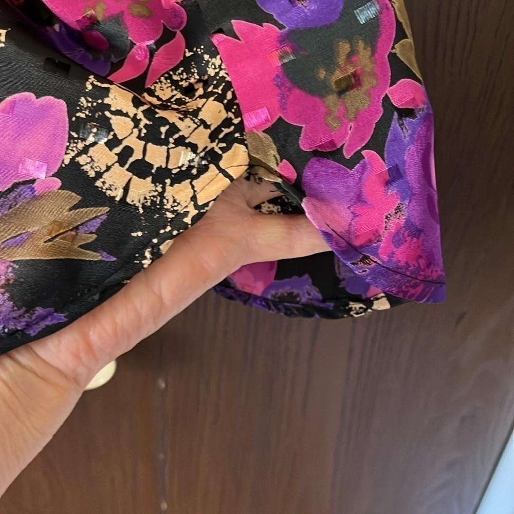 Fitting Image 2 pc. Black/ purple/ gold skirt and top. Size 22W. Beautiful - Picture 11 of 14